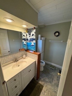 2ND FLOOR BATHROOM